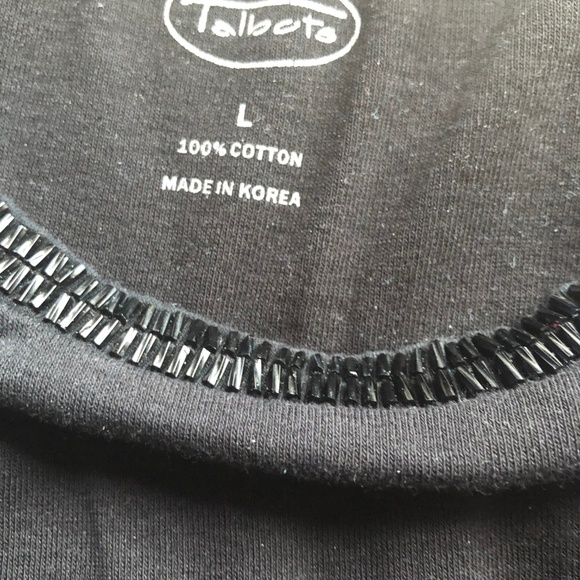 Decorated neckline -Talbot black shirt - Picture 2 of 2